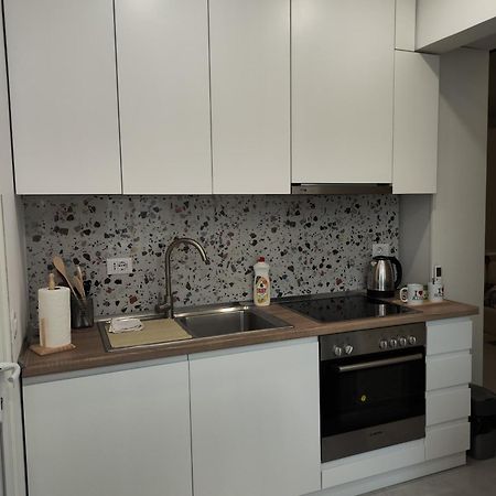 Mia Lake Apartament Tirana Buitenkant foto